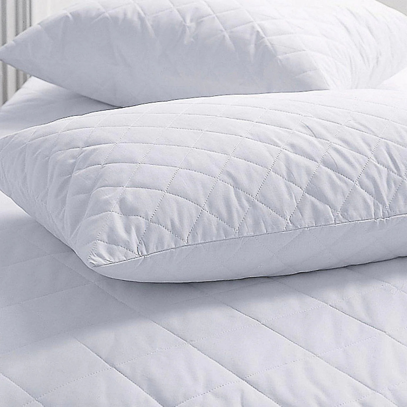 Bedroom Couture Quilted Pillow Protector