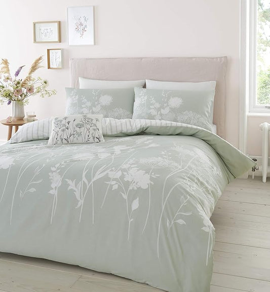 Catherine Lansfield Meadowsweet Floral Reversible Duvet Set